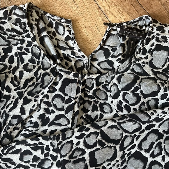 BCBGMAXAZRIA mini dress, leopard, silk - Picture 3 of 3
